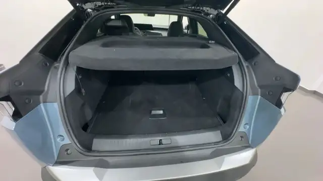 Peugeot 3008 view 6