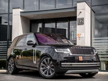 4.4 P530 Autobiography MHEV / Meridian Signature /