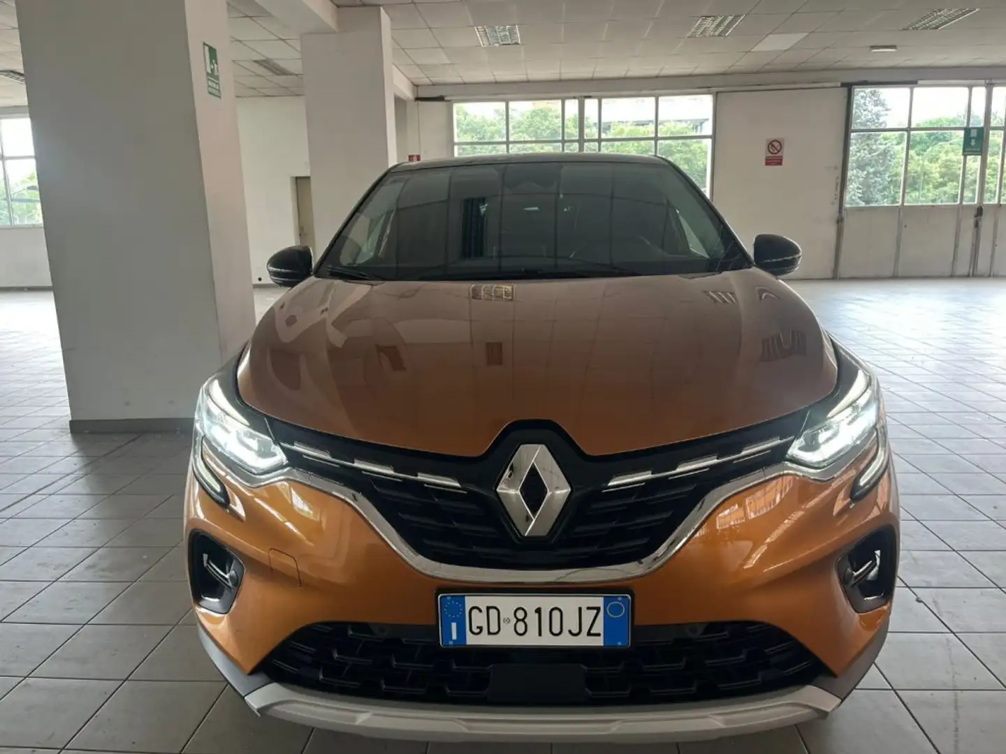 Renault Captur 1.0 tce Business Gpl 100cv Arancione - 2