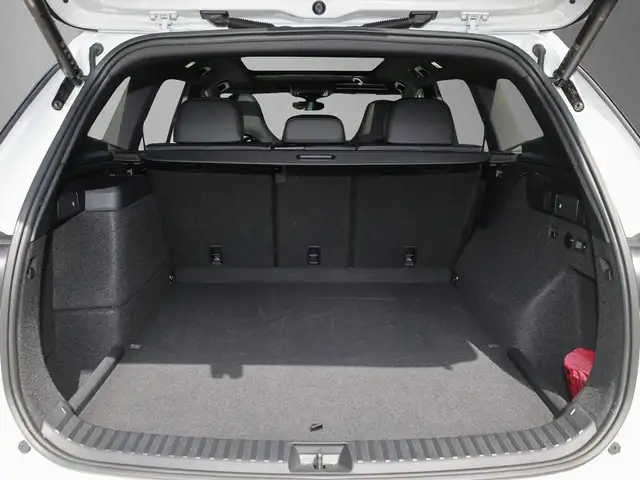 Volkswagen Tayron view 8