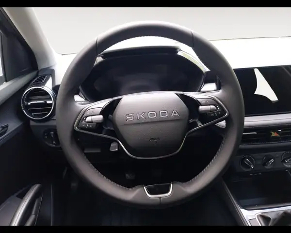 Skoda Fabia view 10
