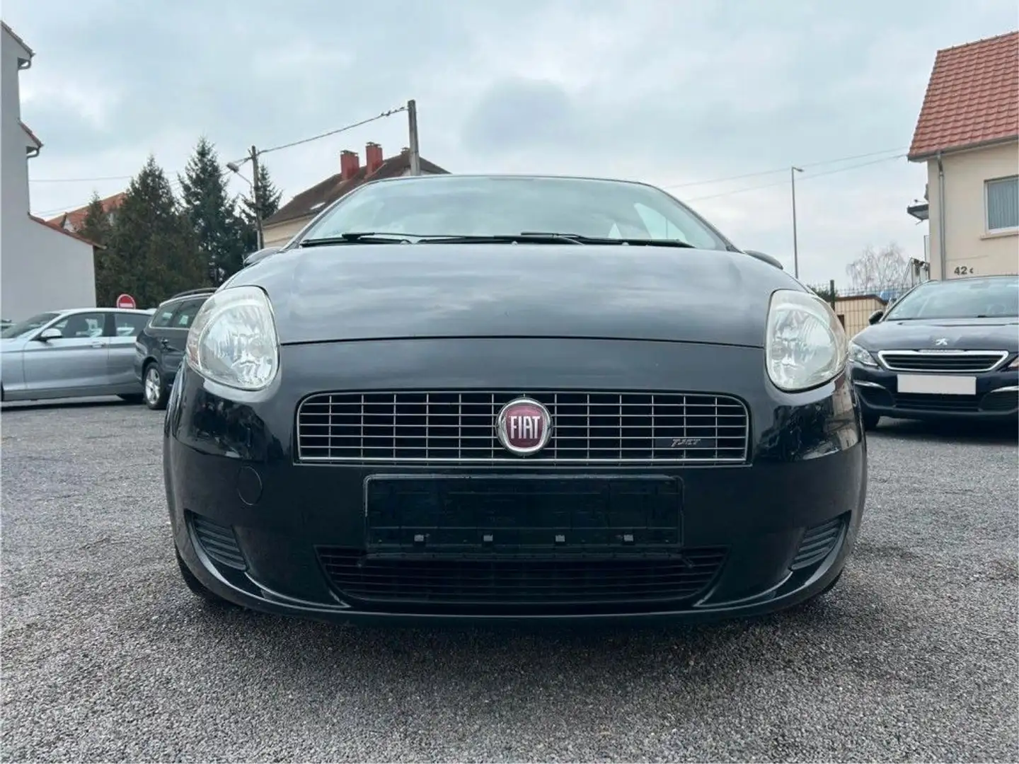 Fiat Grande Punto 1.4 16V ZR & WP NEU + PDC + KLIMA Schwarz - 2