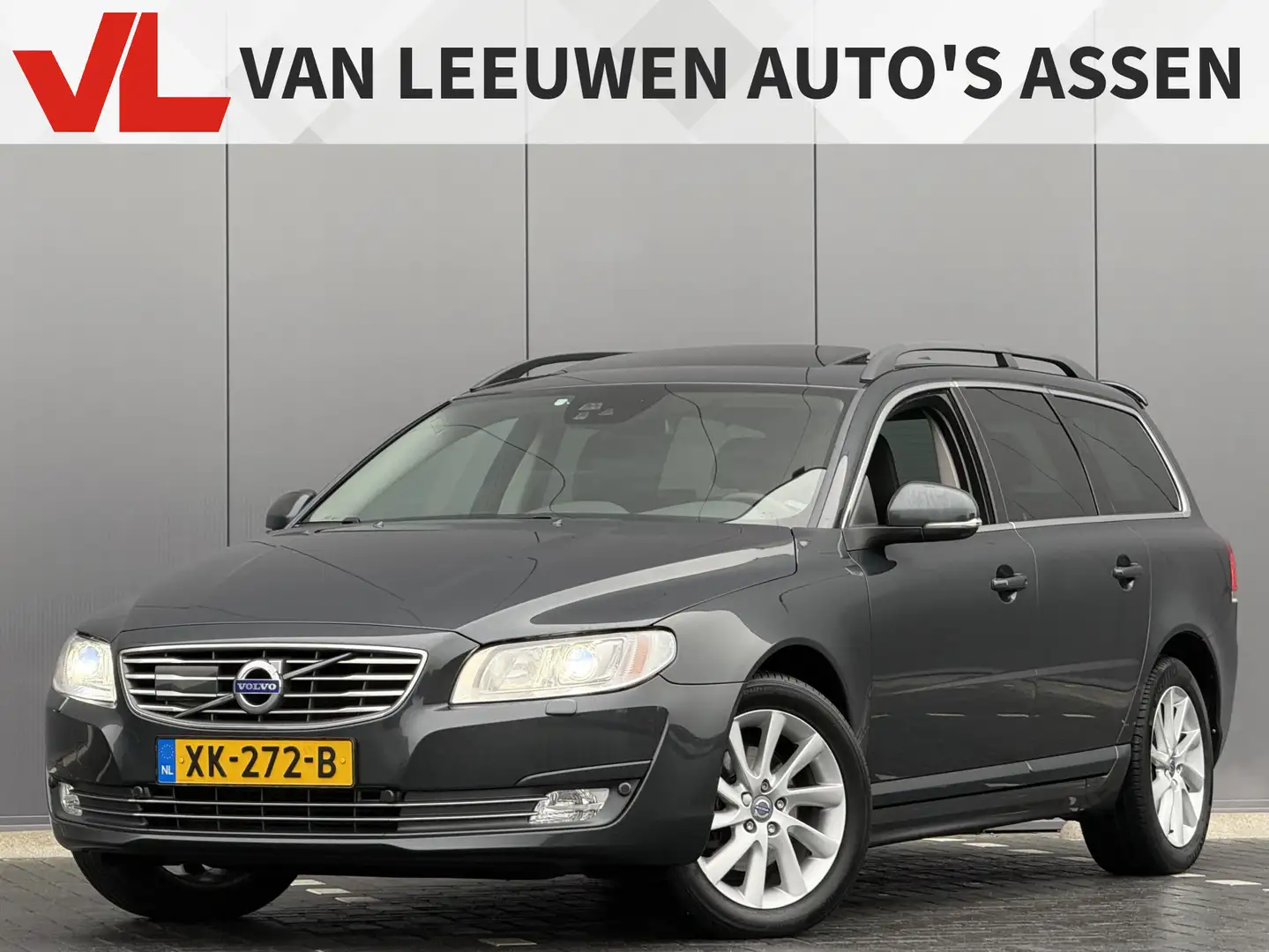 Volvo V70 2.0 T4 Inscription Edition | Nieuwe APK | Nette Au Gris - 1