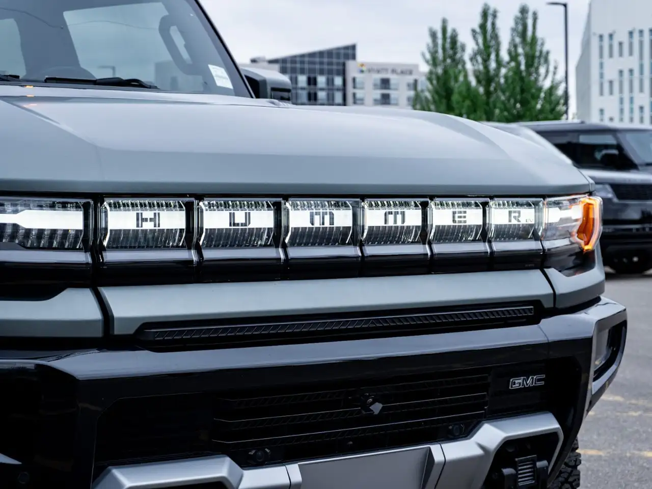 GMC HUMMER EV SUV снимка GMC HUMMER EV SUV