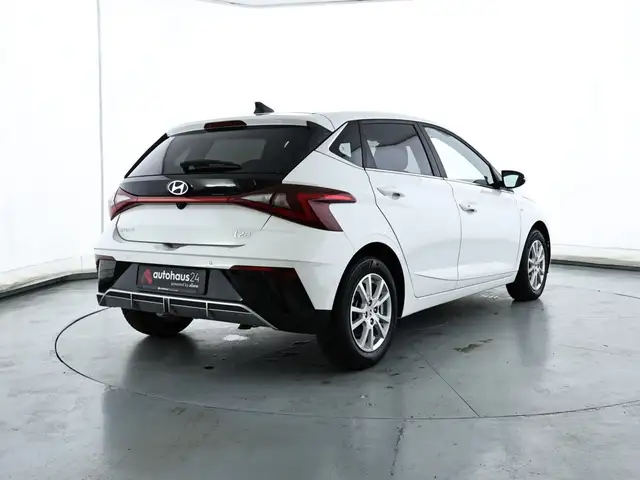 Hyundai i20 view 5