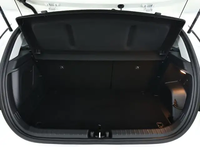 Hyundai i20 view 6