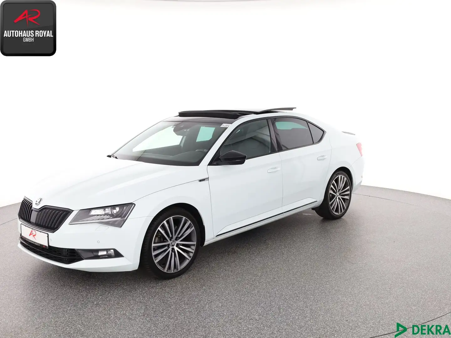 Skoda Superb Superb 2.0 TSI 4x4 SPORTLINE KEYLESS,ACC,MEMORY Blanc - 1