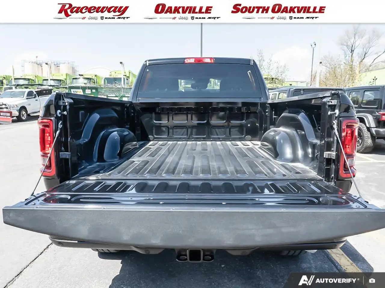 RAM 2500 снимка RAM 2500