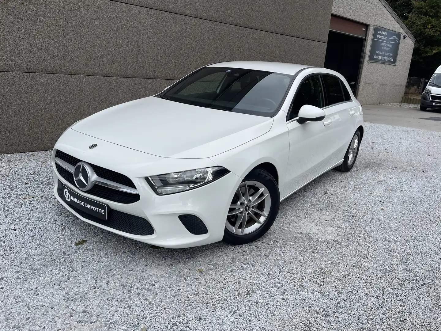 Mercedes-Benz A 180 A 180 i Automatic Blanc - 2
