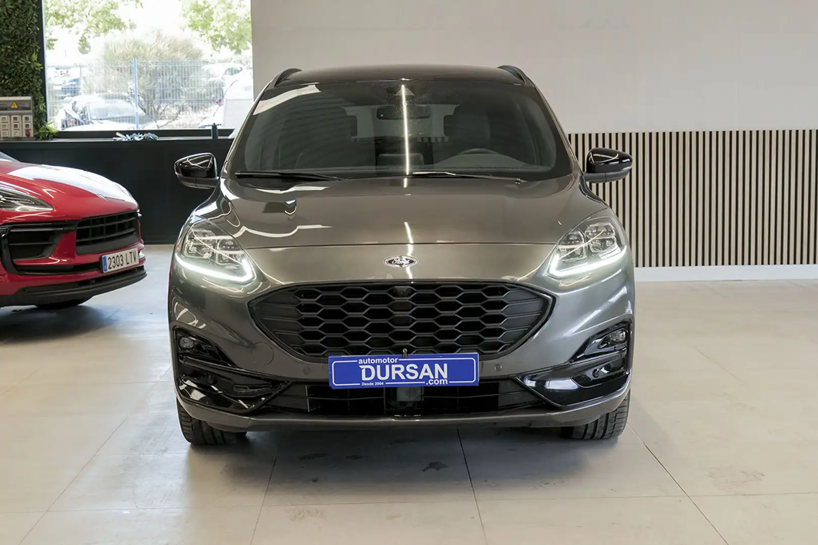 Ford Kuga ST-Line 2.5 Duratec FHEV 140kW Auto - 2