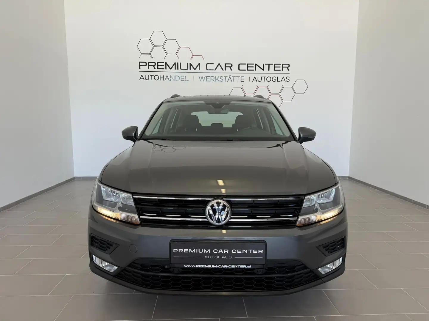 Volkswagen Tiguan 2,0 TDI SCR Business LED, Einparkhilfe, Alu Gris - 2