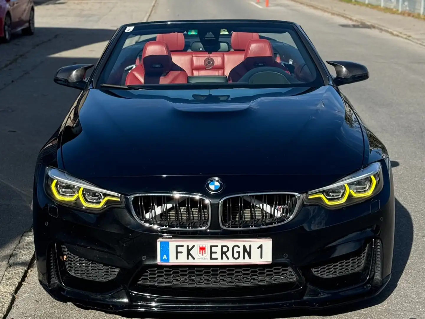 BMW M4 M4 Cabrio M-DKG Aut. (F83) Schwarz - 1