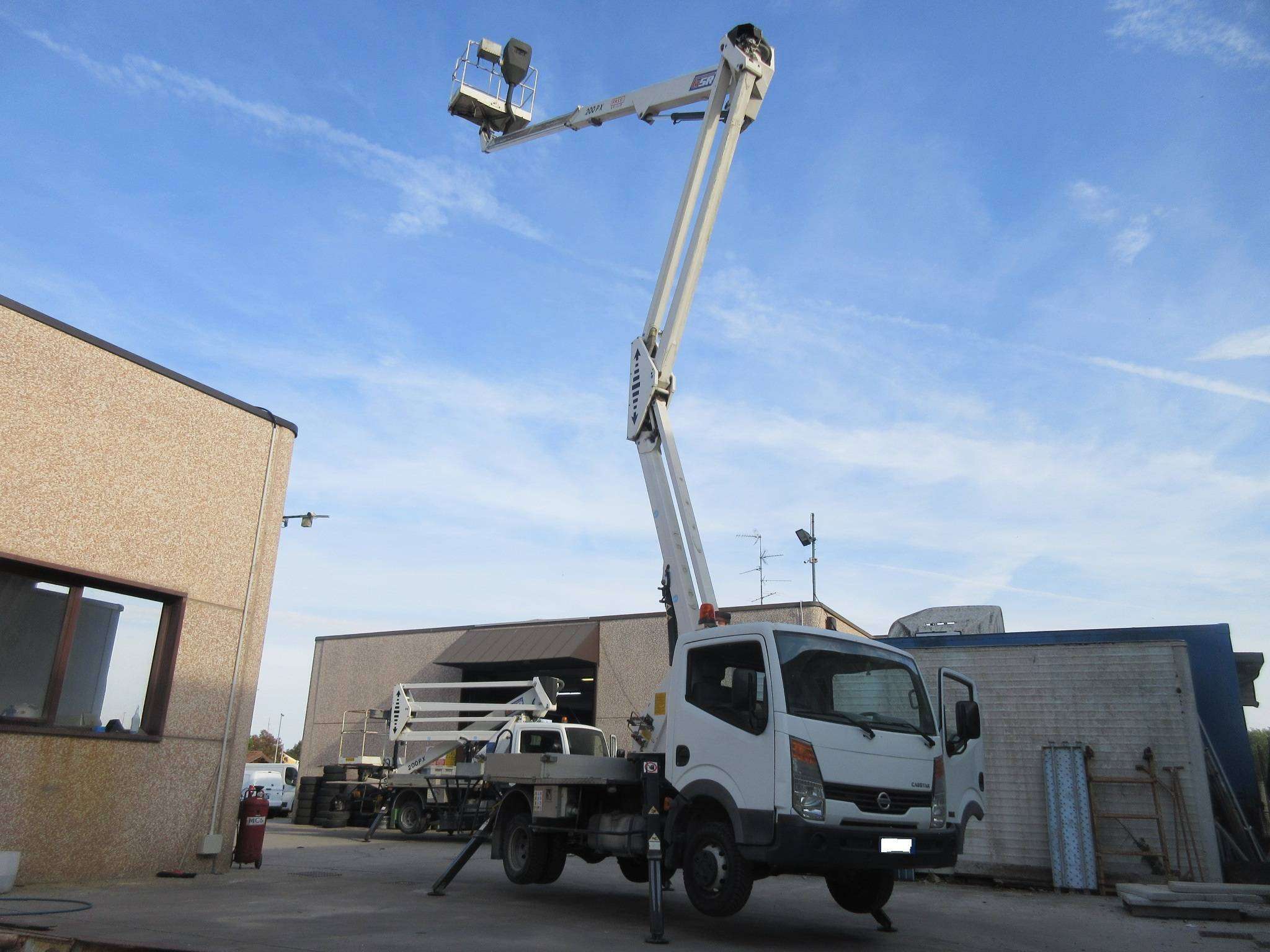 Nissan Cabstar
