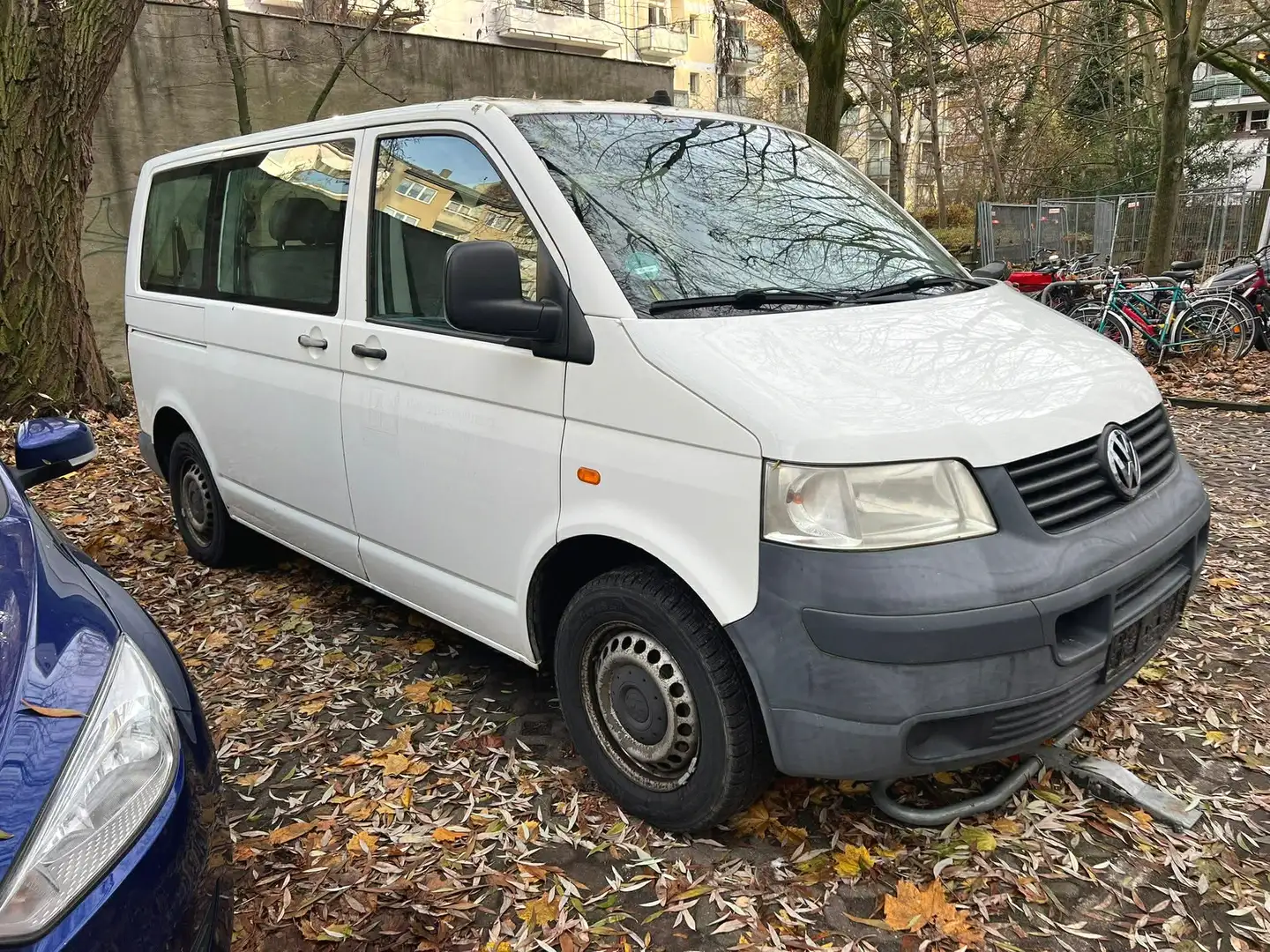 Volkswagen T5 Transporter Transporter T5 TDI-9 sitze Weiß - 1