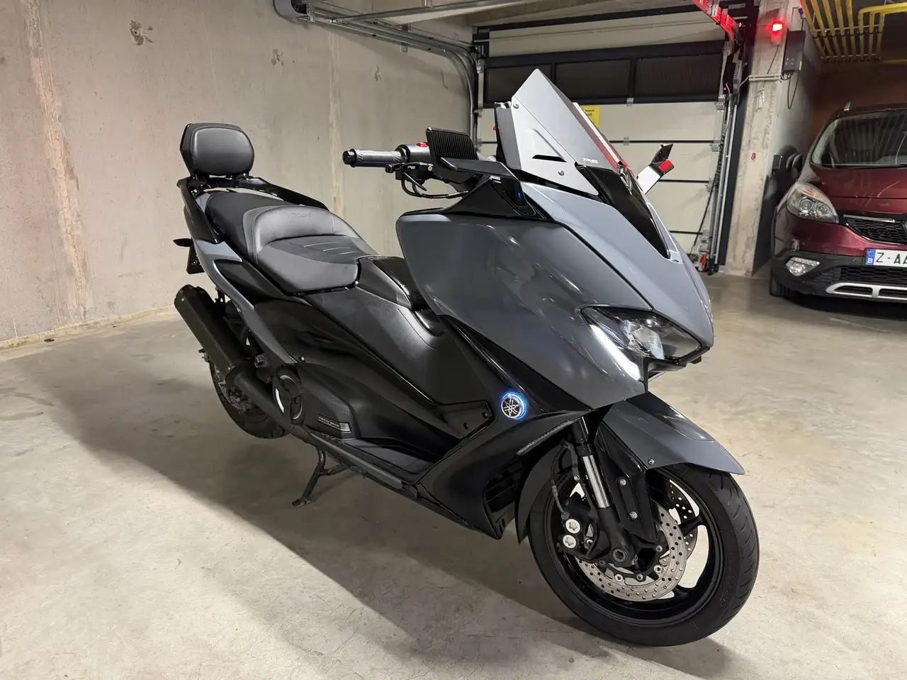 Yamaha Tmax 560