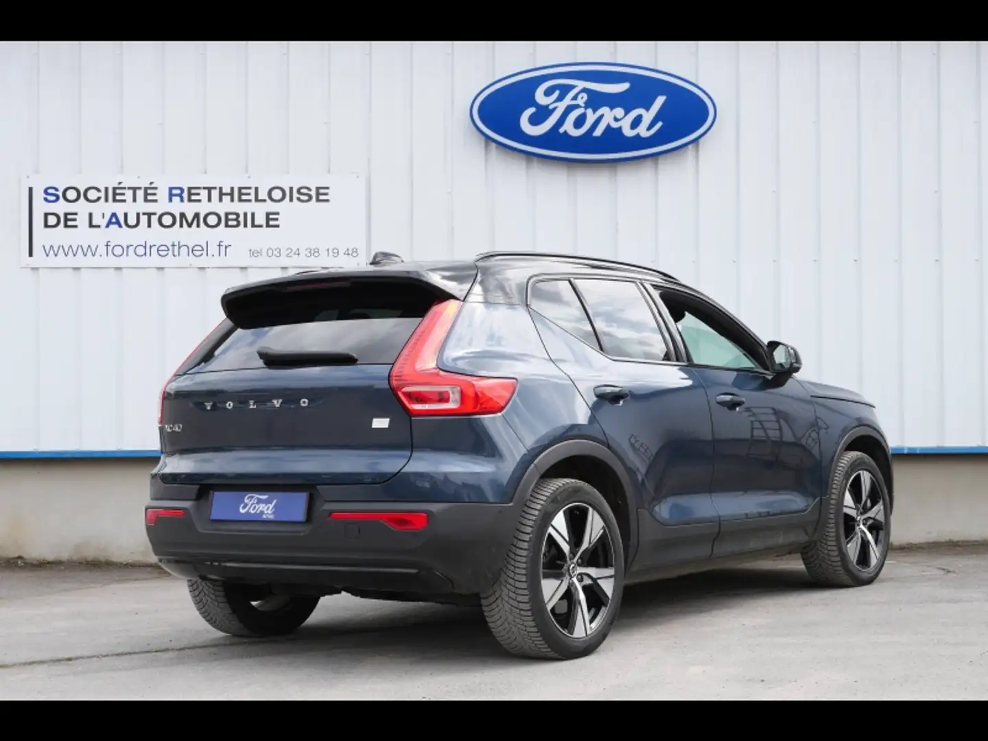 Volvo XC40 Recharge Twin AWD 408ch Pro EDT Bleu - 2