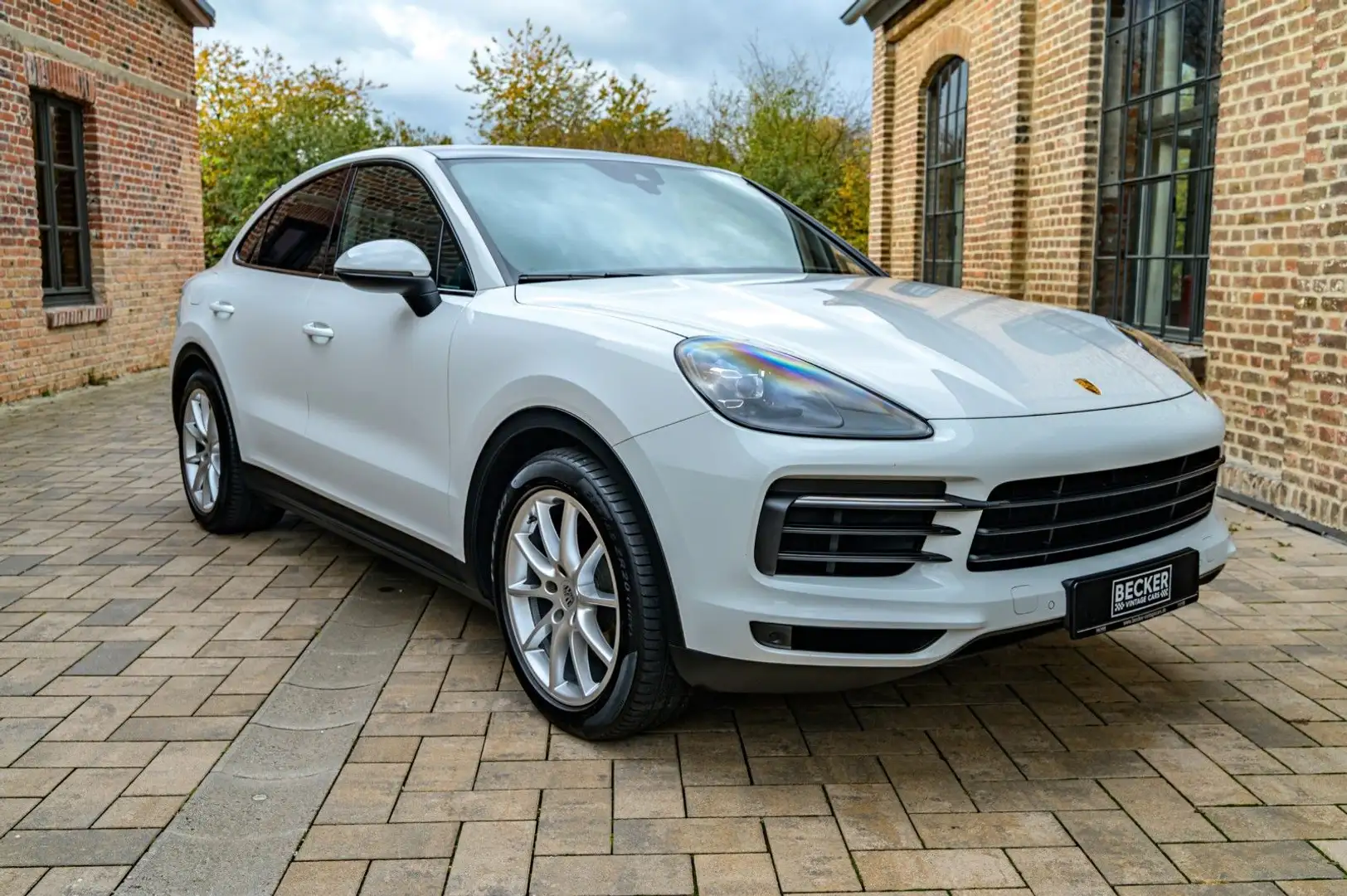 Porsche Cayenne Coupe*1.Hand*Approved*Luft*AHK* Blanc - 1