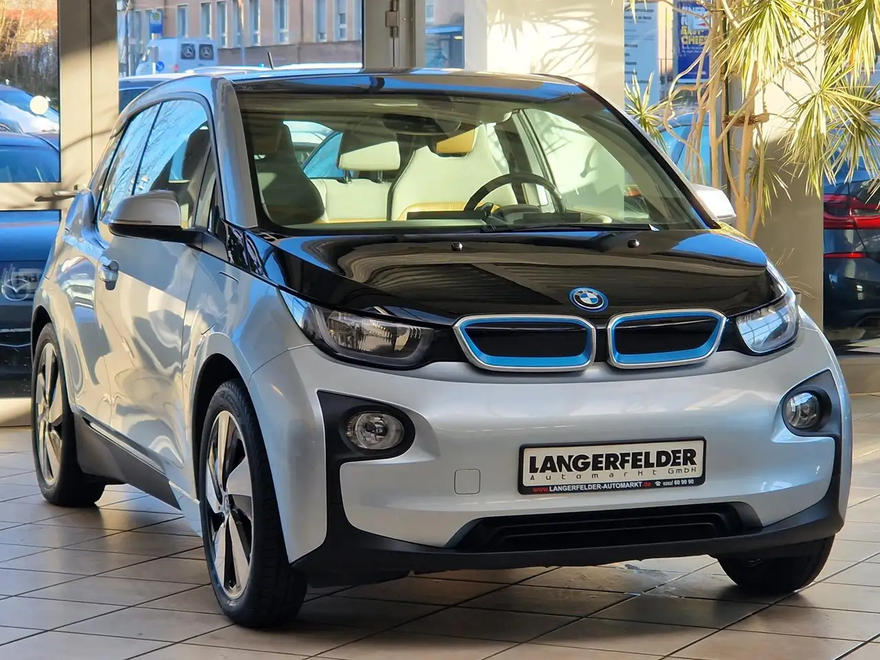 BMW i3
