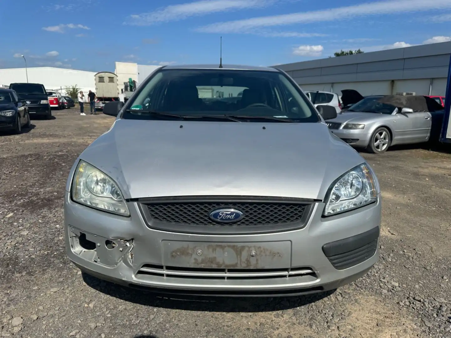 Ford Focus Lim. Trend Argent - 2
