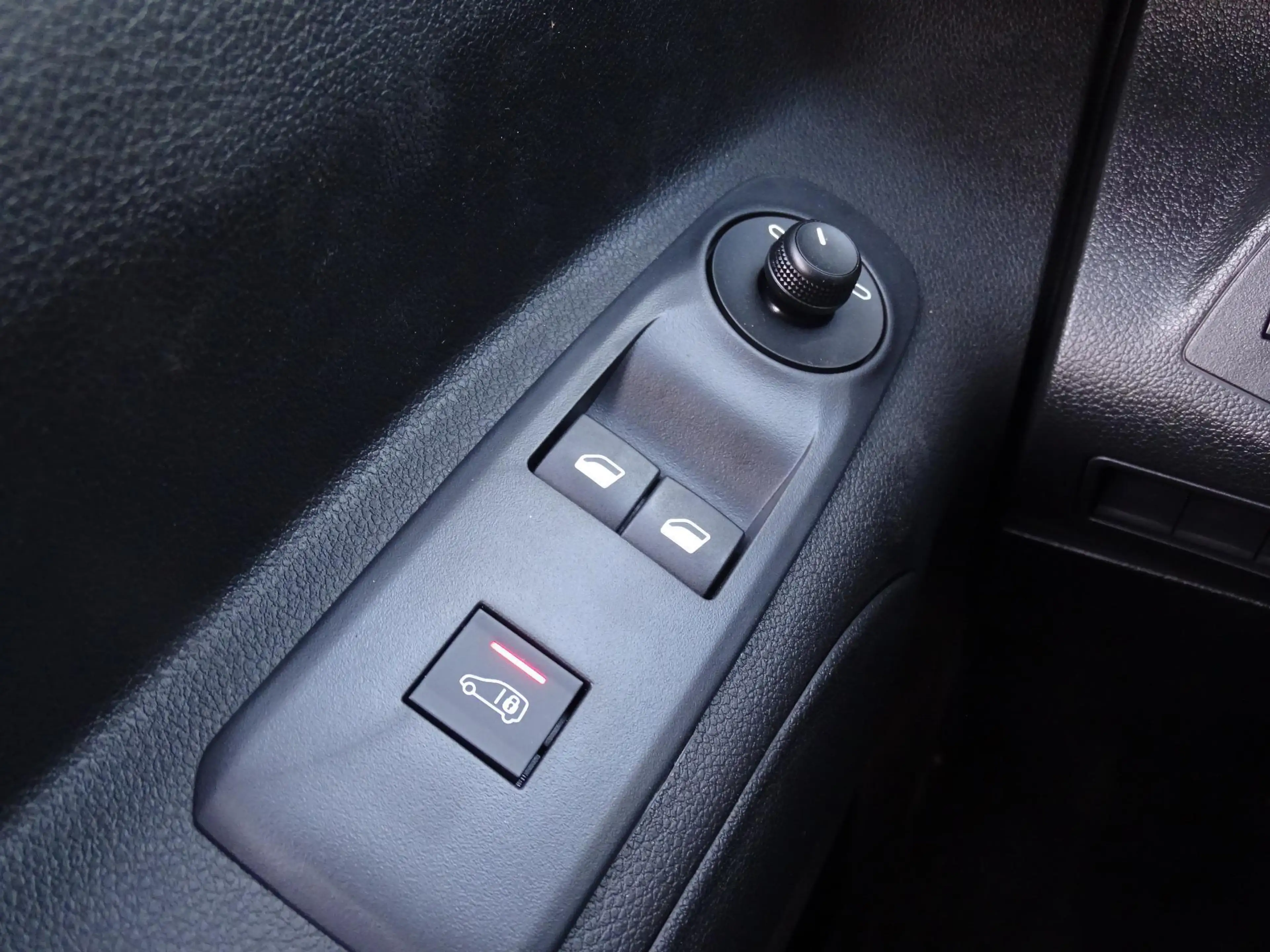 Citroen Berlingo Electric 50 kW/h XL — photo 15