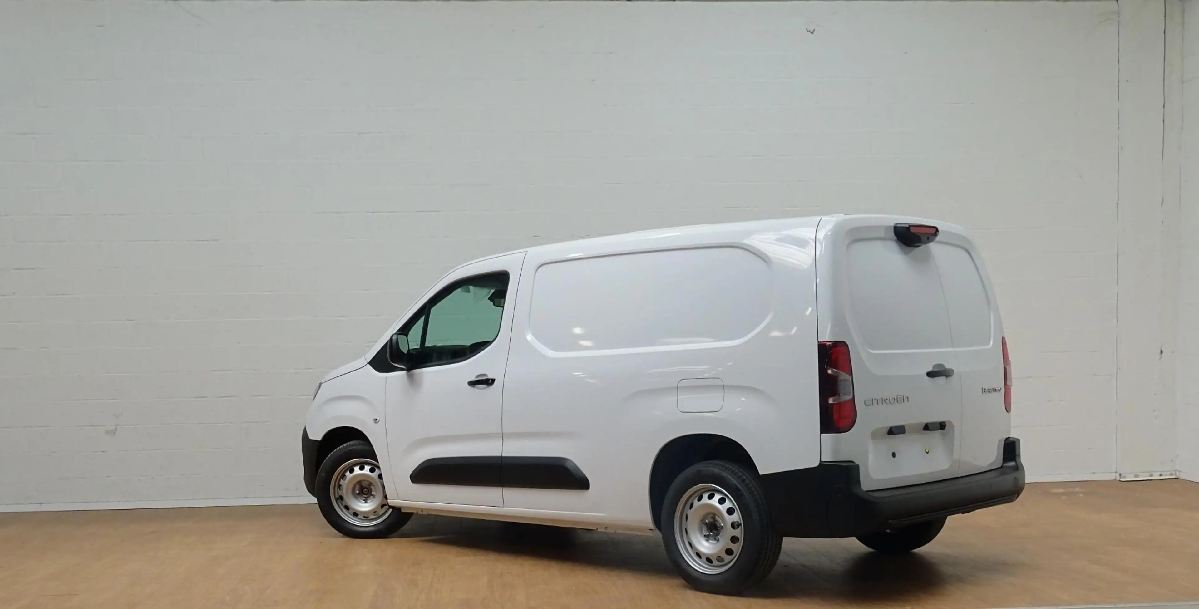 Citroen Berlingo Electric 50 kW/h XL — photo 3