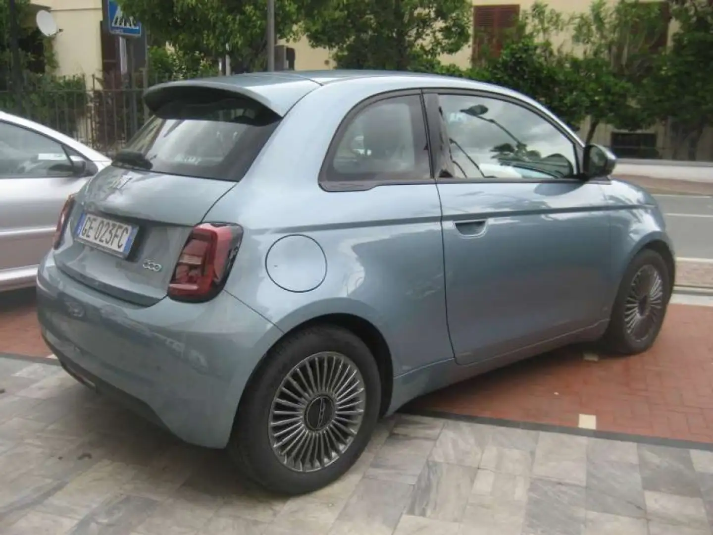 Fiat 500 IKON BERLINA 42 KWH Bleu - 2