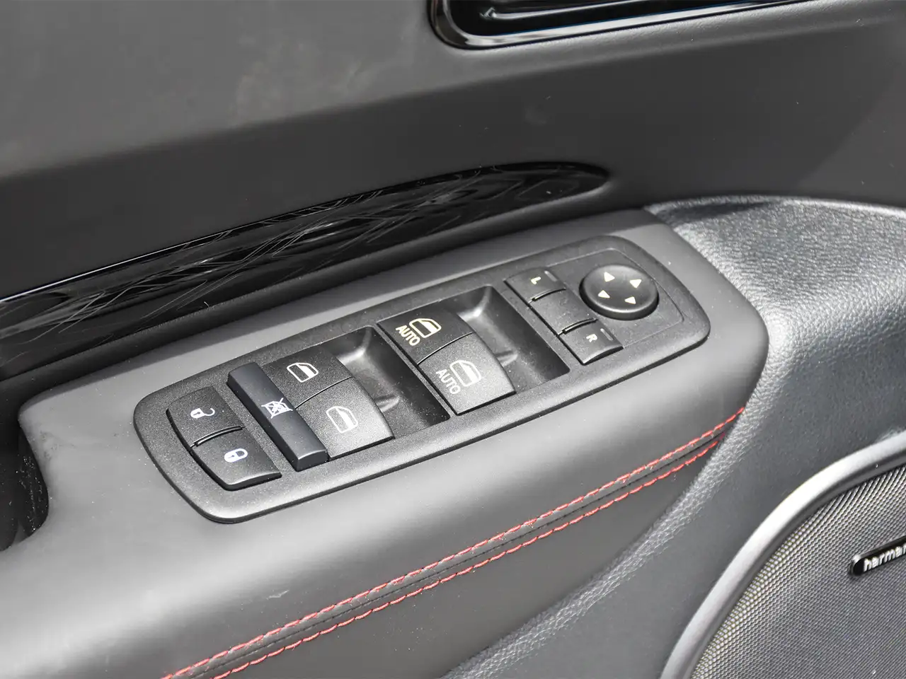 Dodge Durango 2026 — фото 11