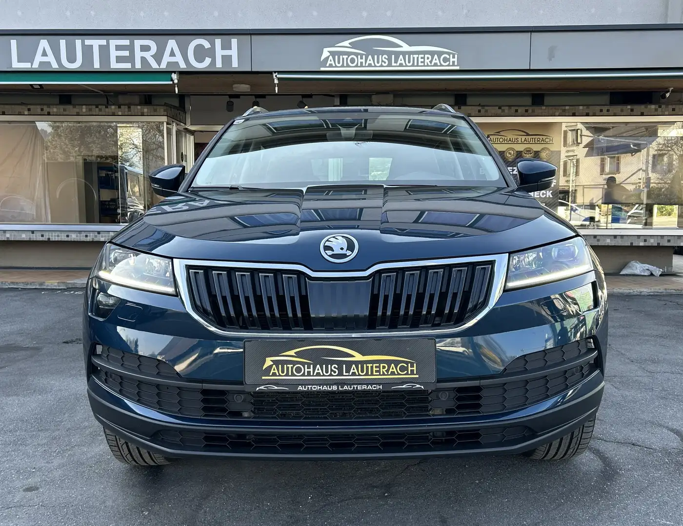 Skoda Karoq Karoq 1,5 TSI Style DSG *AHK *KAM *ACC *LED *APP Blau - 2