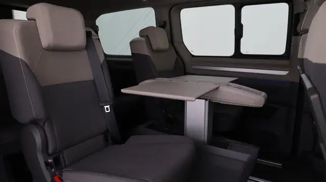 Volkswagen T7 Multivan VW T7 Multivan Life ÜH TDI Ansicht 22