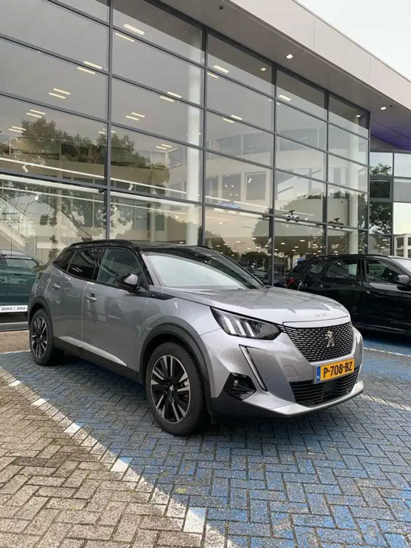 Peugeot e-2008 EV GT Pack 50 kWh | Achterbank in delen neerklapba Grau - 1