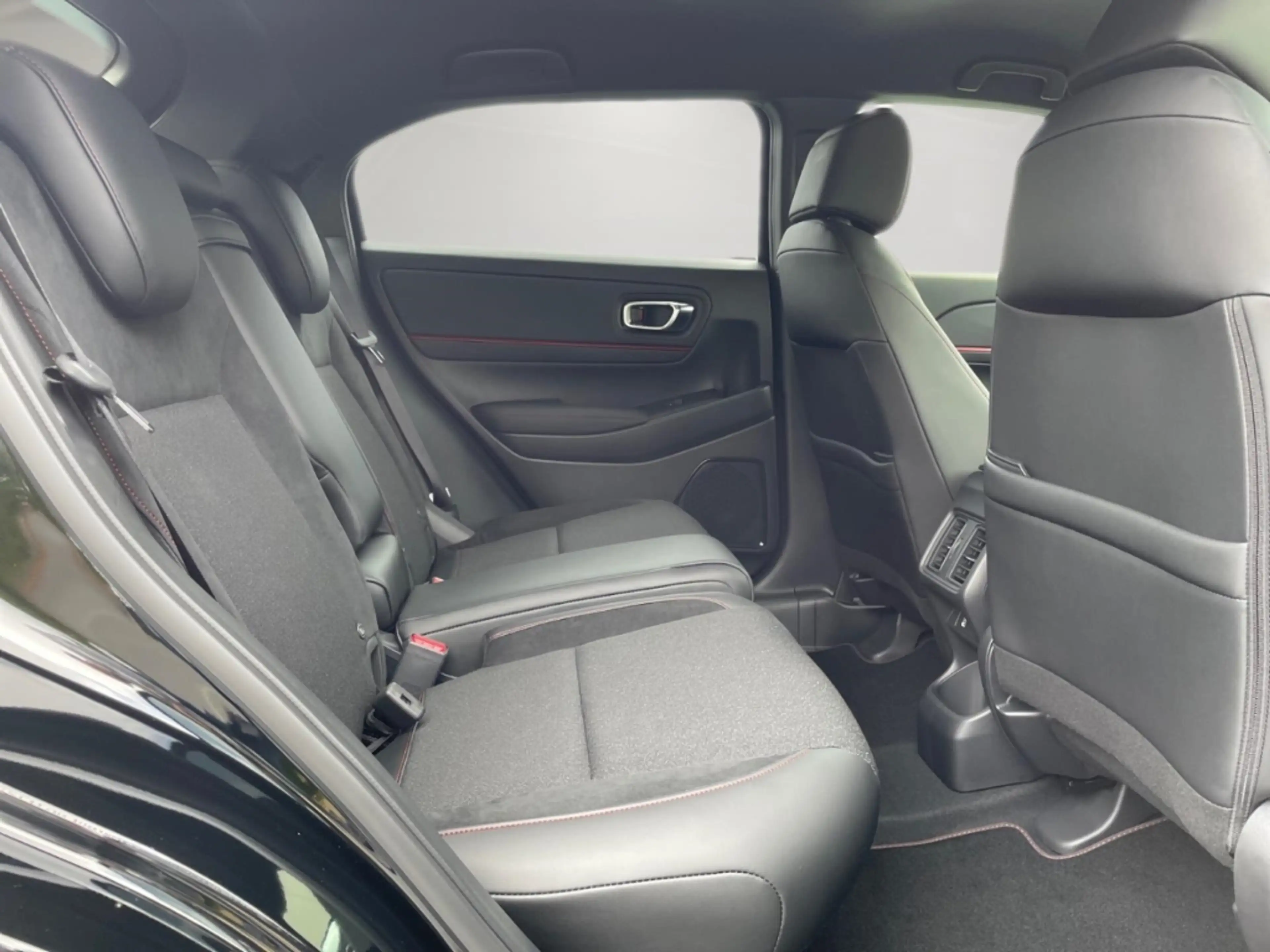 Honda HR-V Hybrid 1.5 e:HEV Advance Sport To-Wi-Ass. Rückfahr — photo 14