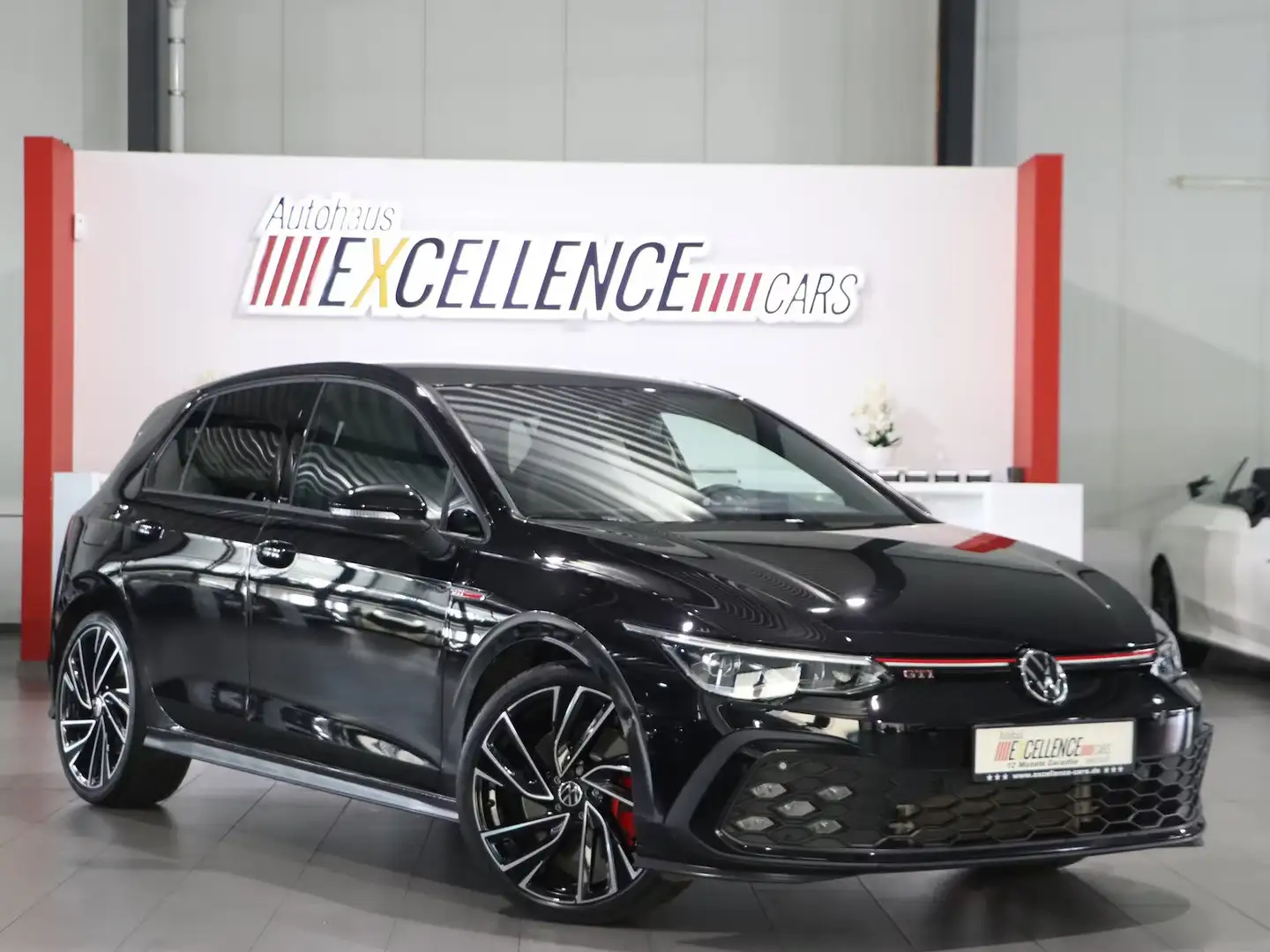 Volkswagen Golf GTI GOLF 2.0 TSI GTI 245cv DSG IQ  KAMERA "19" Zwart - 2