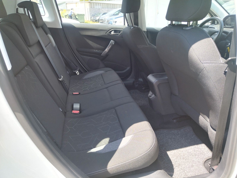 Peugeot 2008 Active+GARANTIE+KLIMA+PDC+TEMPOMAT+EURO 6 — photo 13