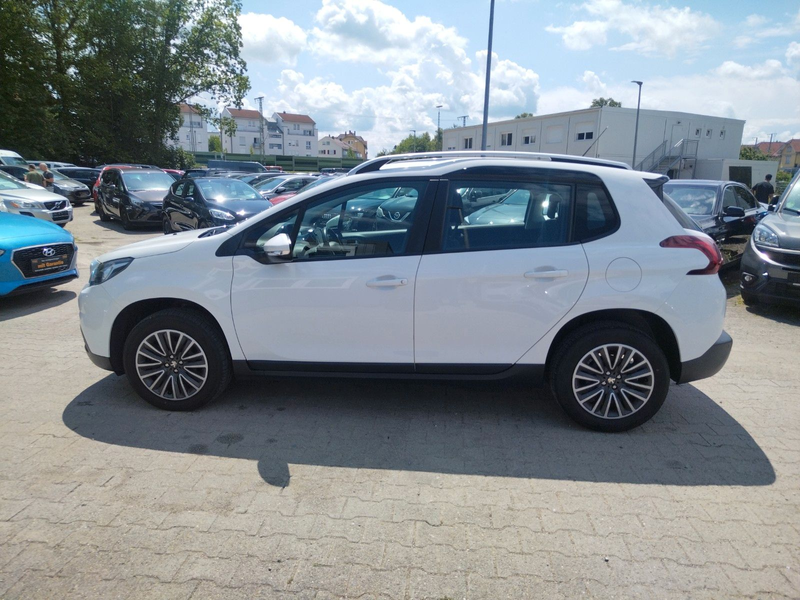 Peugeot 2008 Active+GARANTIE+KLIMA+PDC+TEMPOMAT+EURO 6 — photo 7