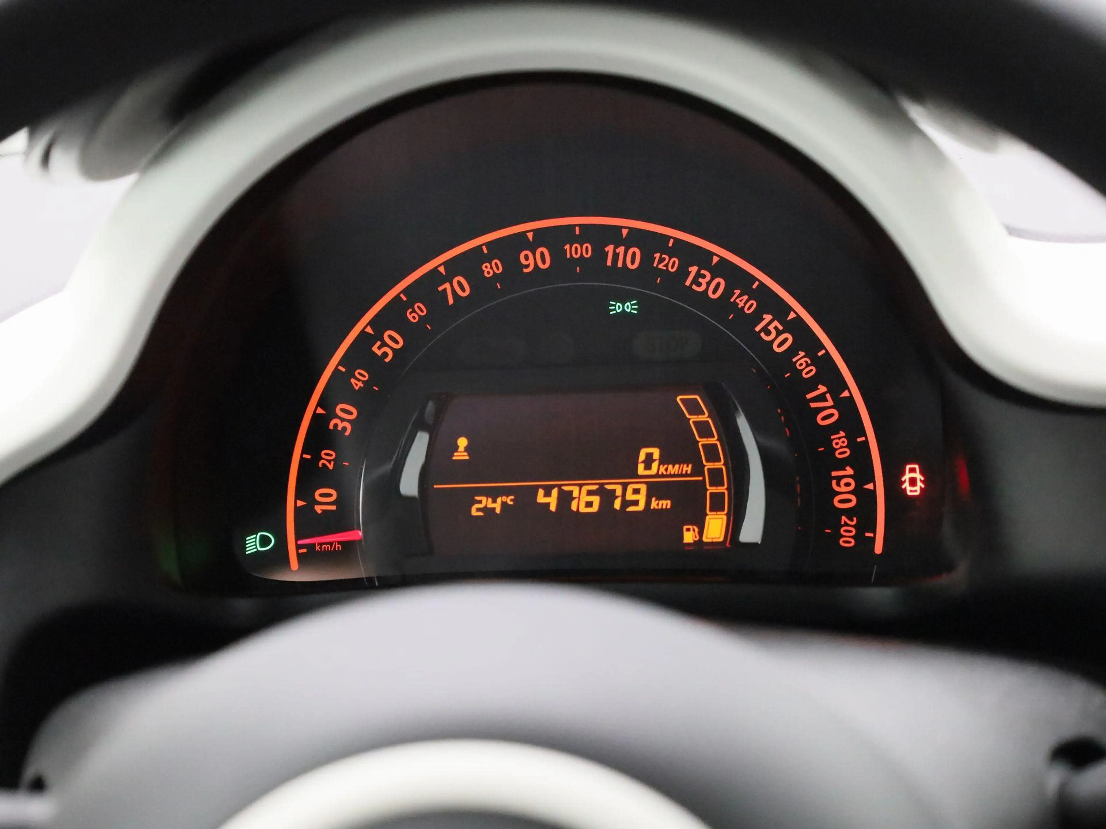 Renault Twingo 1.0 SCe Collection — photo 8