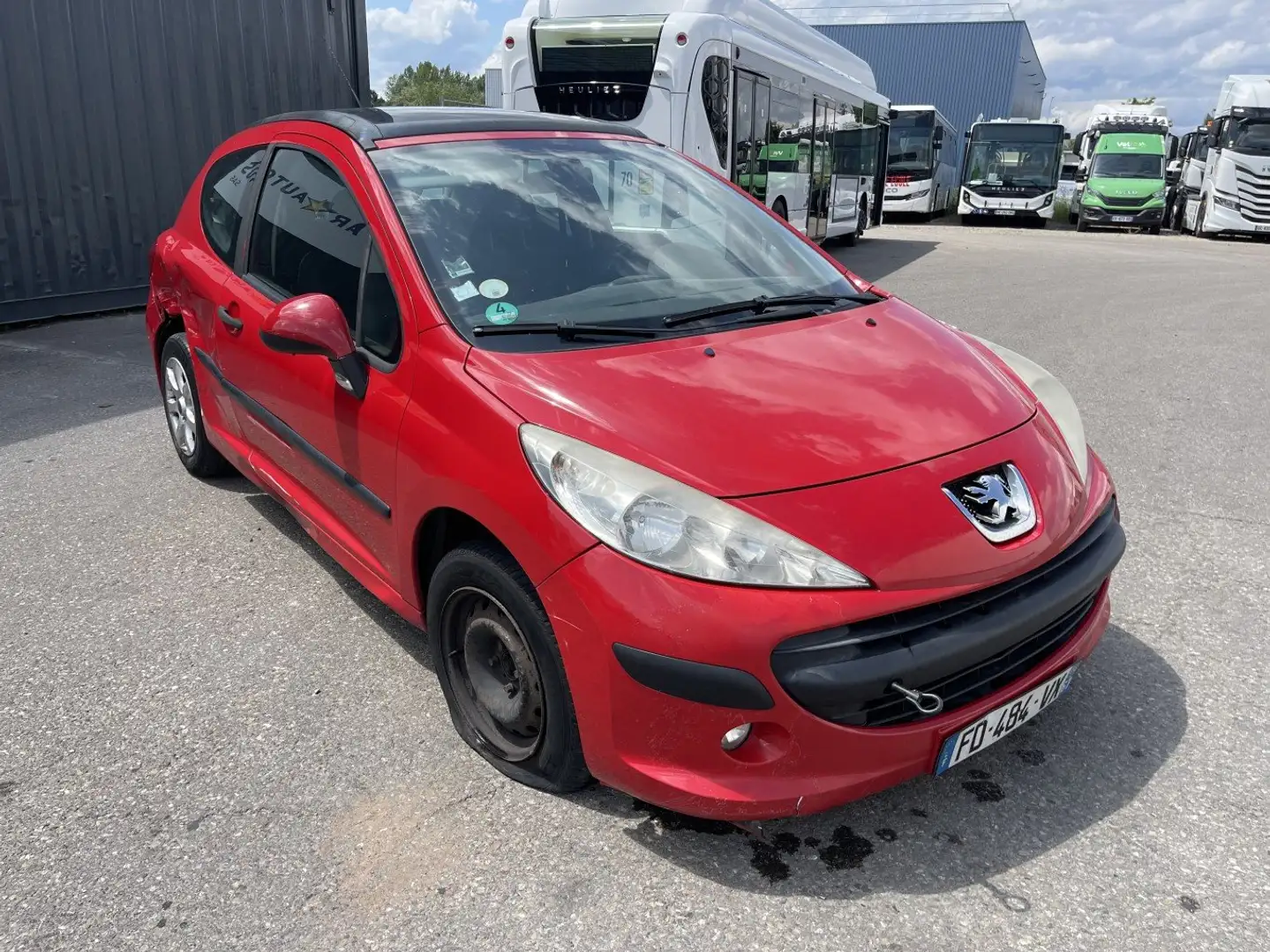 Peugeot 207 207 1.6 HDi 16v 90ch ACTIVE Rood - 2