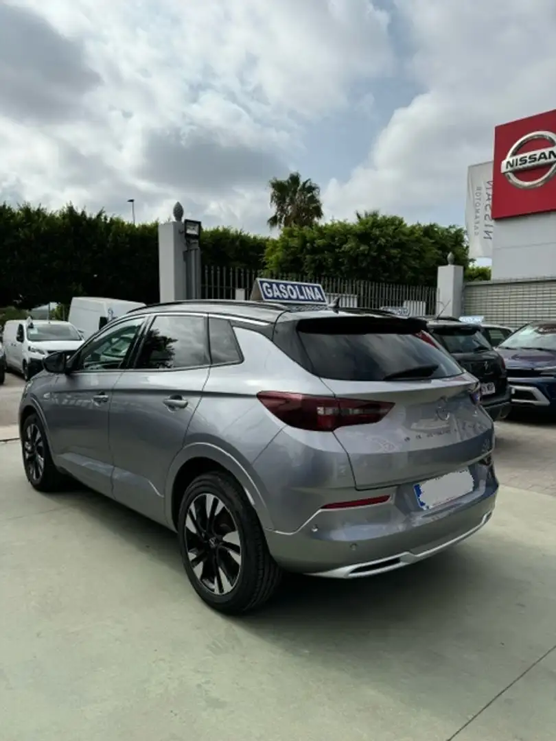 Opel Grandland 1.2T S&S Ultimate 130 Gris - 2