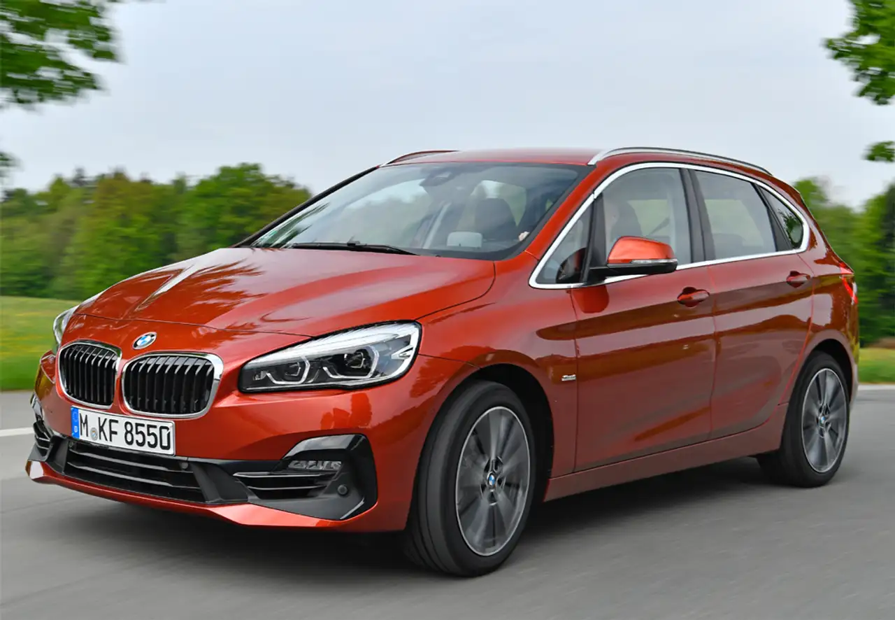 BMW 216