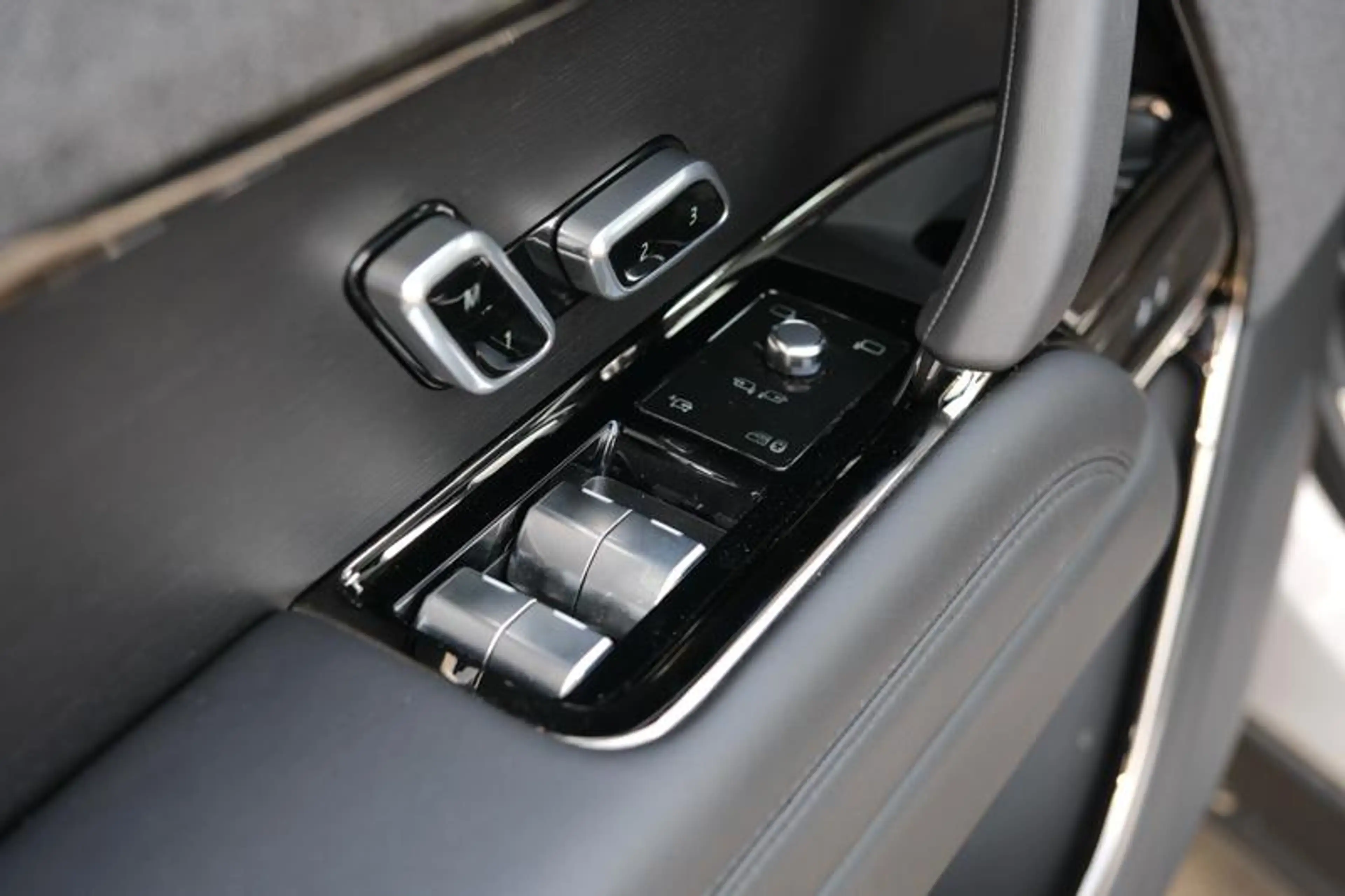 Land Rover Range Rover Sport P460e Dynamic SE | PANO | TOWB | SEAT VENT | MERID — photo 14