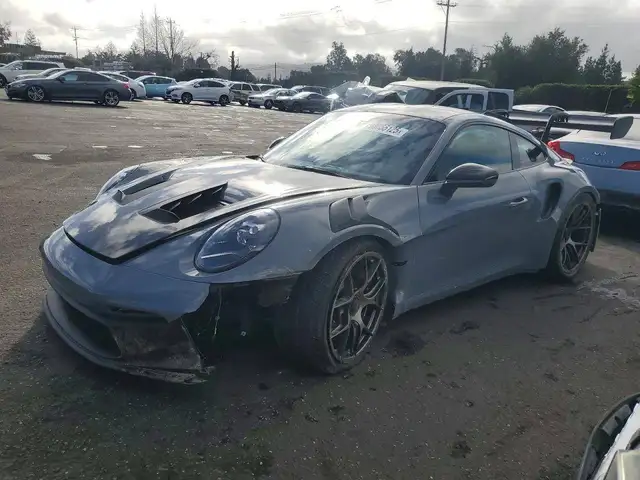 Porsche 911 GT3 RS 4.0 WEISSACH PACK