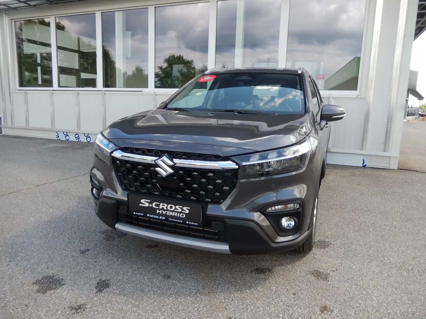 Suzuki S-Cross 1,4 GL+ DITC Hybrid ALLGRIP shine Gris - 1