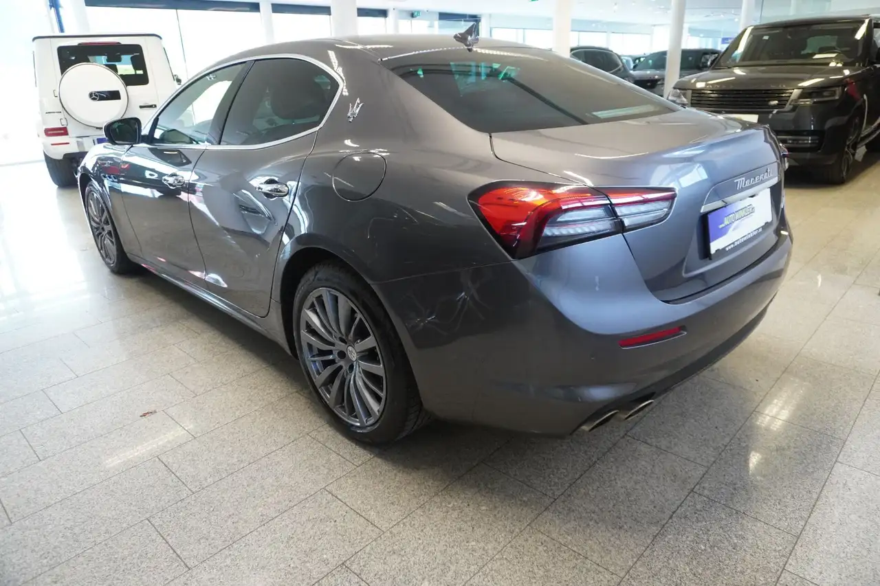 Maserati Ghibli 2022