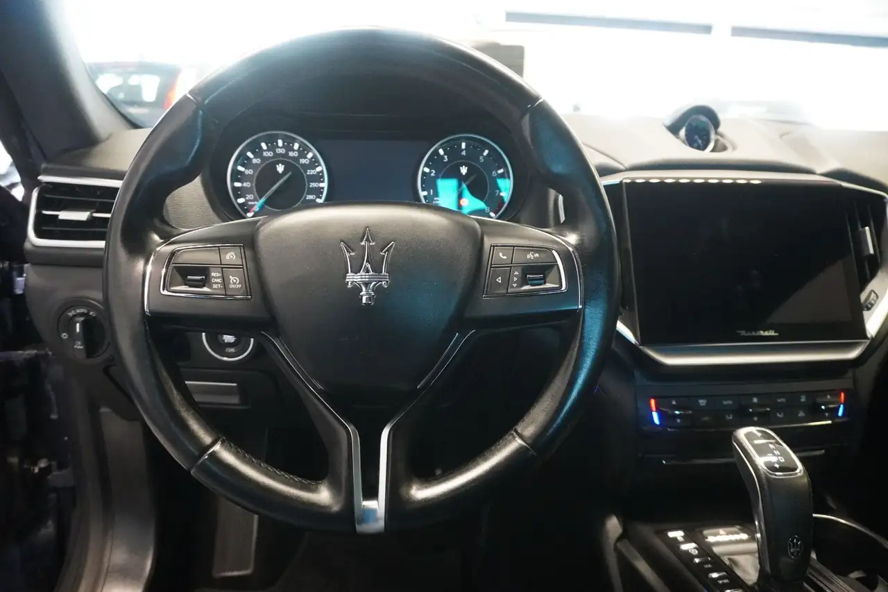 Maserati Ghibli 2022 — фото 11