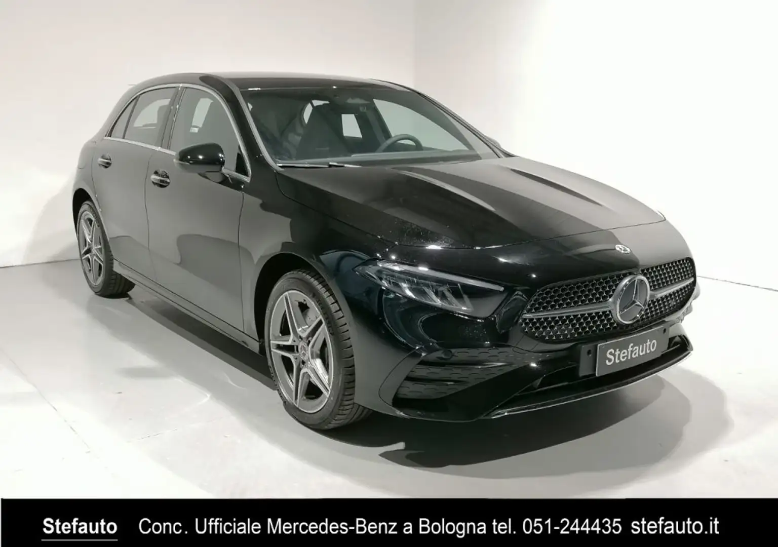 Mercedes-Benz A 250 e Automatic Plug-in hybrid AMG Line Advanced Plus Nero - 1