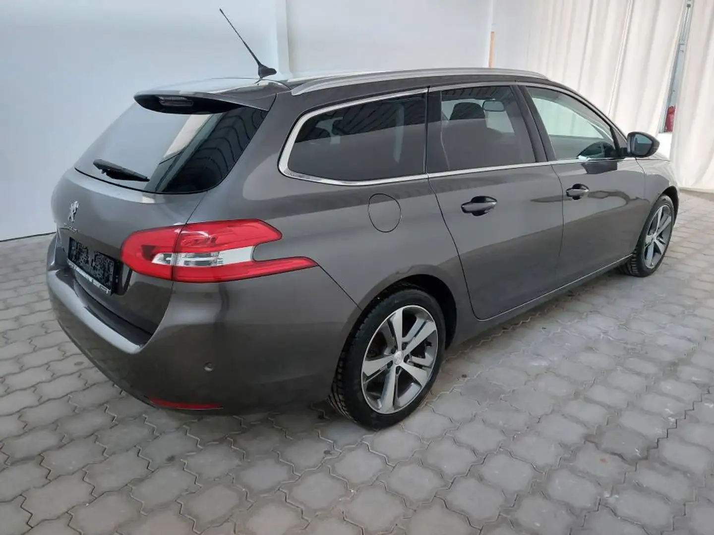 Peugeot 308 SW Allure, Klimaautomatik, Sitzheitzung, PDC, uvm. Braun - 2