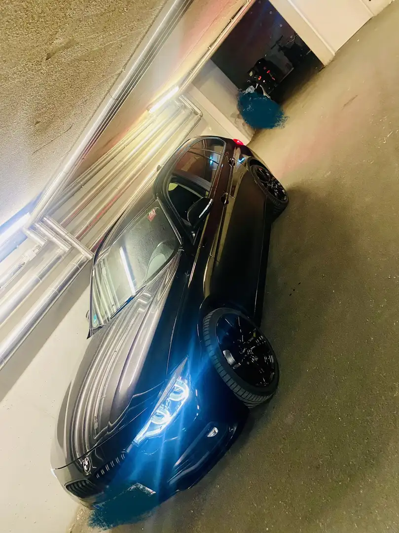 BMW 318 318d Touring - 1