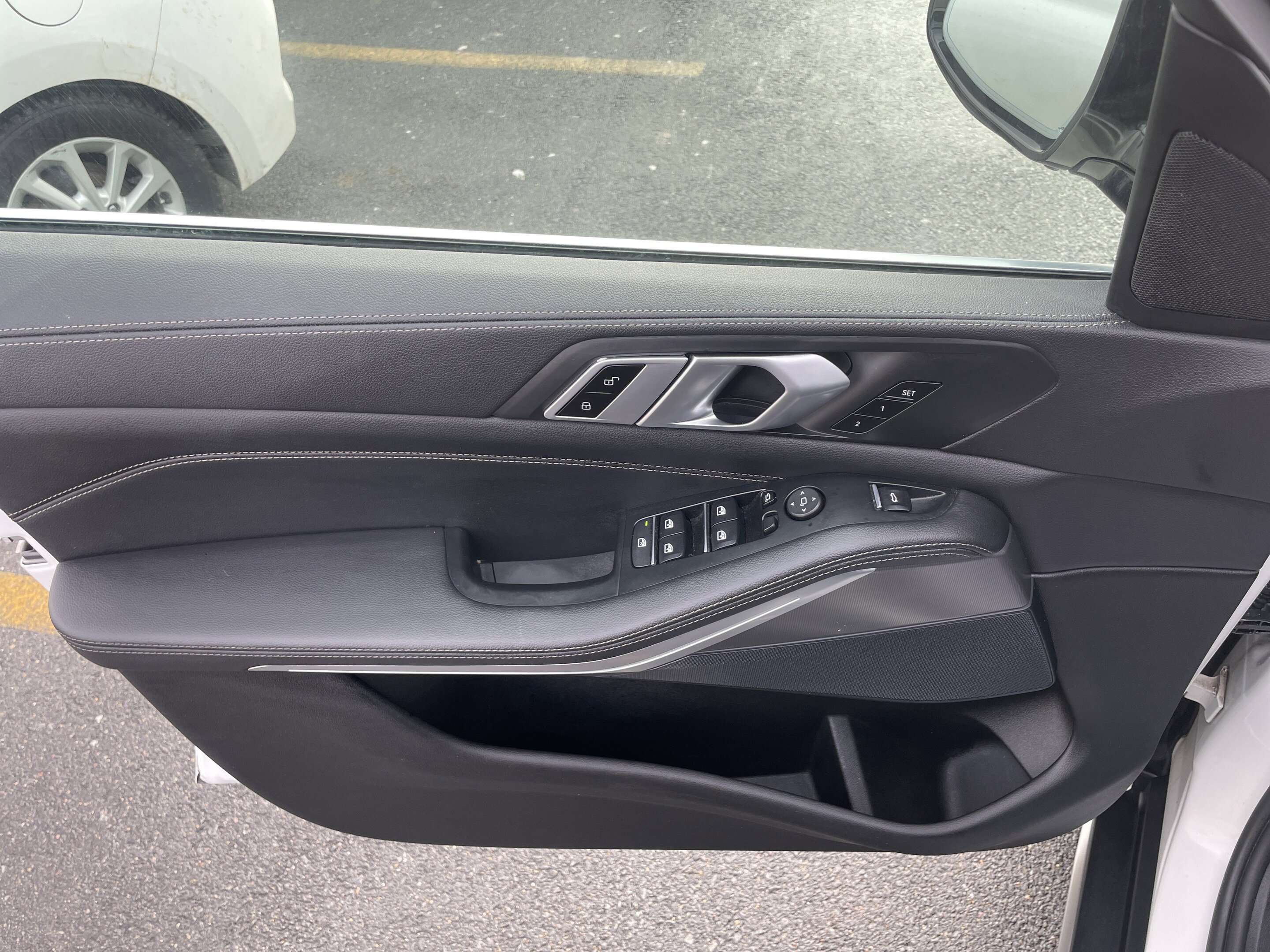 2021 BMW X5 3,000 cc 6 cyl thumb 6