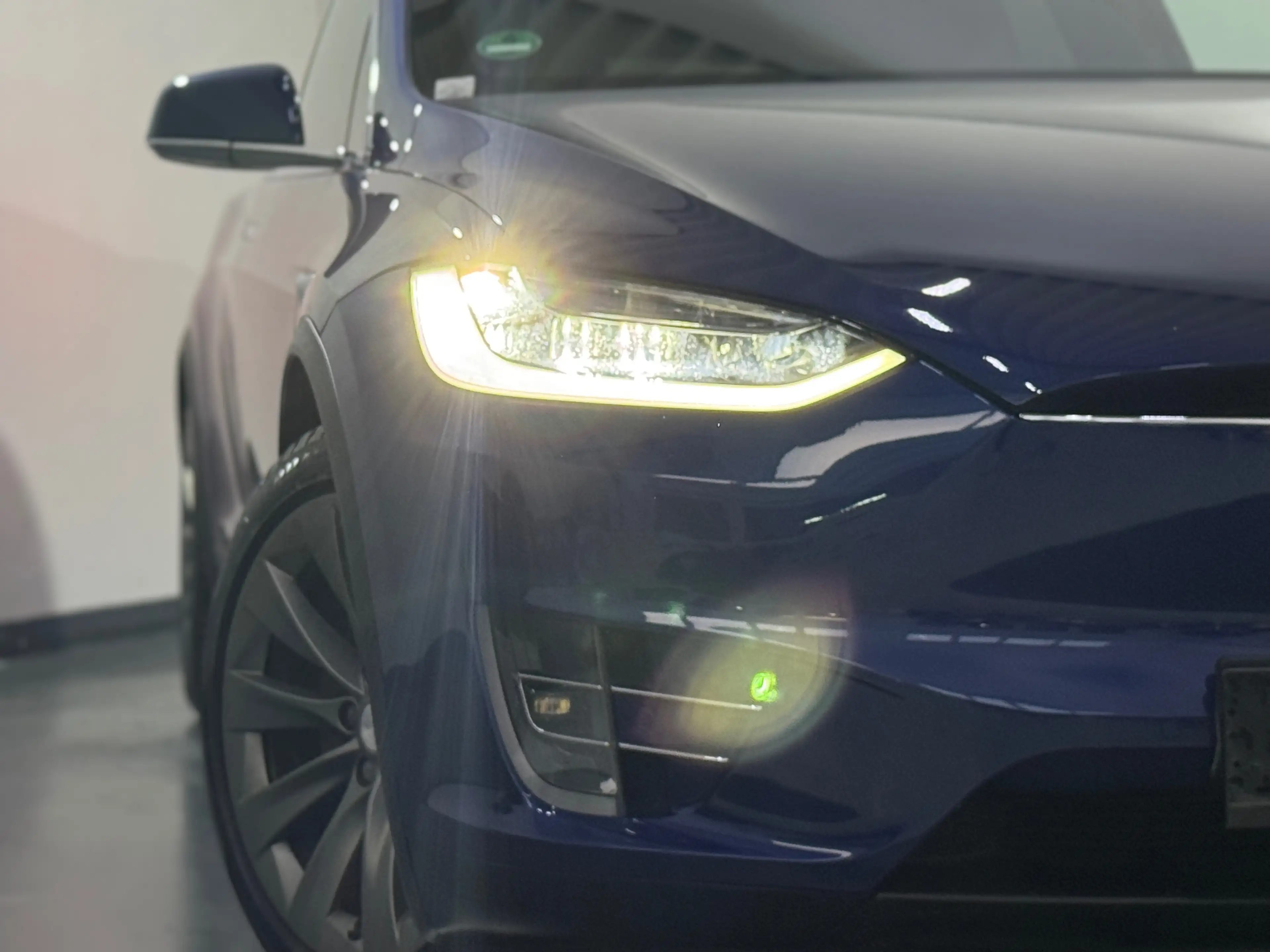 Tesla Model X Model X 75D 75kWh (mit Batterie) — photo 8