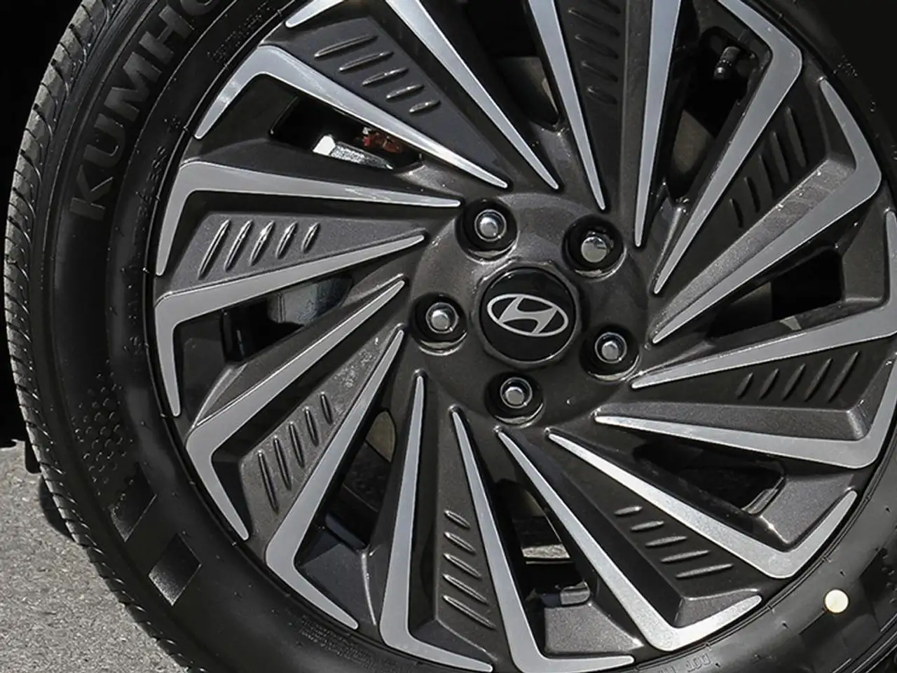 Hyundai SONATA снимка Hyundai SONATA