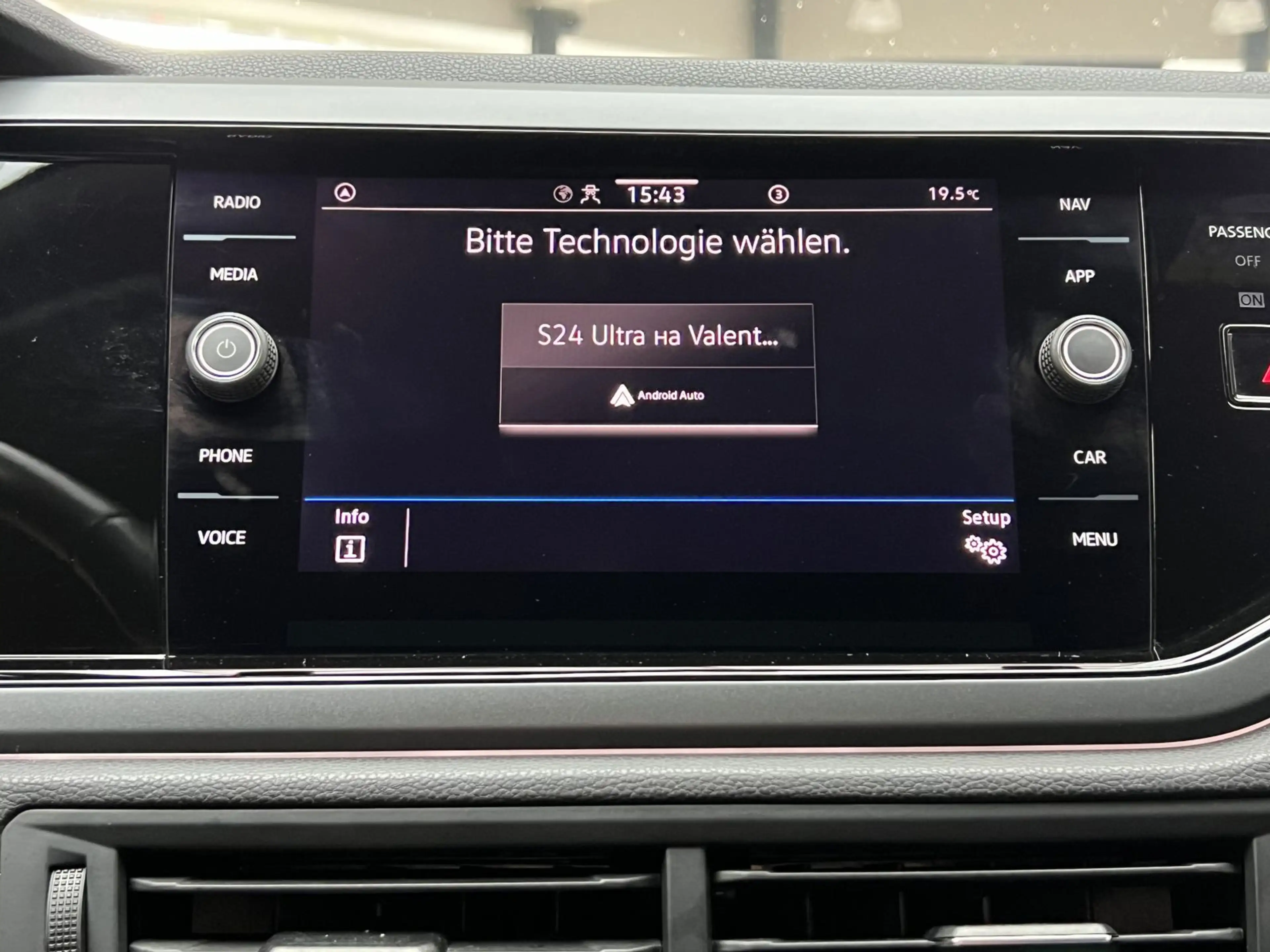 Volkswagen Taigo 1.0TSI DSG R-Line Navi AHK Kamera DAB+ IQ — photo 13